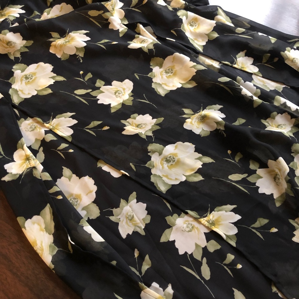 Forever 21 floral black maxi dress - Picture 4 of 4